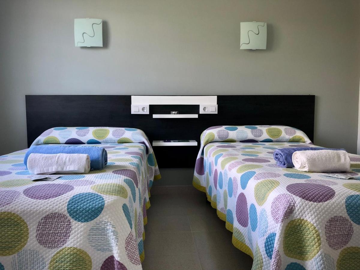 Playa de Bascuas Dukes Habitaciones מראה חיצוני תמונה