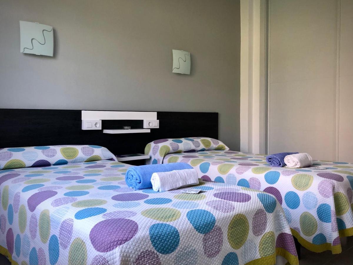 Playa de Bascuas Dukes Habitaciones מראה חיצוני תמונה