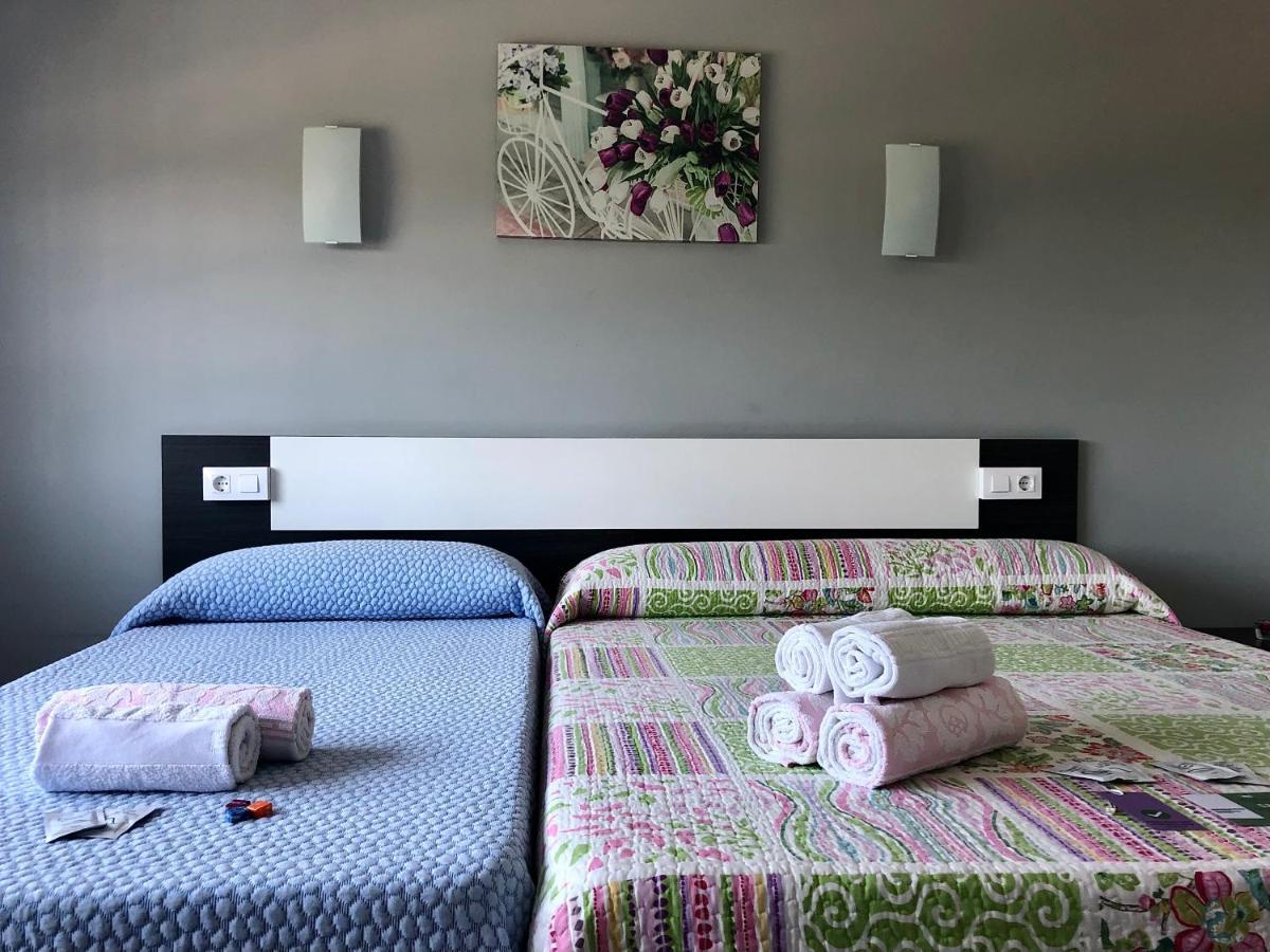 Playa de Bascuas Dukes Habitaciones מראה חיצוני תמונה